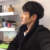 太容易原谅一个人是很坏的习惯 偶尔羡慕情侣 偶尔庆