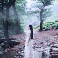 要走的人是不会因为你的挽留而停步， 等我足够好了 就去追