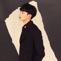 黎 人再开朗 也有几处不