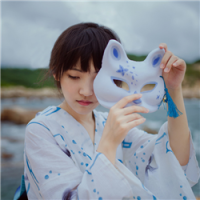 :ching 有些爱只能止于唇齿