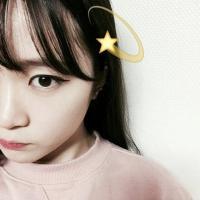 没有谁像一张白纸没有故事。 我还是很喜欢你 像周