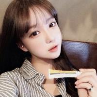 没有谁像一张白纸没有故事。 我还是很喜欢你 像周
