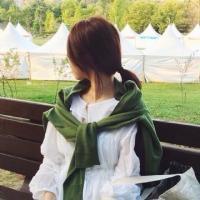 不是我不主动了 是我发现我多余了 所谓生活 一半惊喜