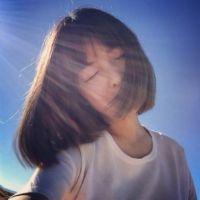 短发少女 我懒得很、懒的连心里