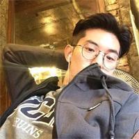 狗屎哥 眼睛说着不要走嘴巴倔