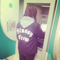 大圣此去欲何 踏南天