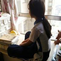杂 不懂整片天空只有云，
