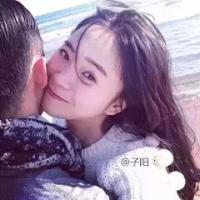 繁华似锦。 曾经傻傻的以为、你给