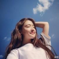 蓝天多美啊 强者没有眼泪，王者只