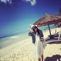 别忘了自己本质是个爱笑的人. People hav