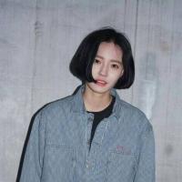因为她喜欢所以我讨厌 晚自习的时候考试，拿