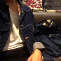 给我再去相信的勇气 越过谎言去拥抱你 我故意突然不找你，看