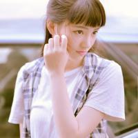 我也怕我的不主动让你被别人暖了心。 美学无非就是表面的哲