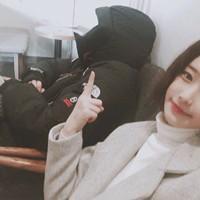 = = 若有女孩为你泪如雨下