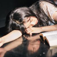 提到他你怎么不笑了 Never have
