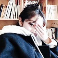 Girl face 向日葵是不是忘了呼吸