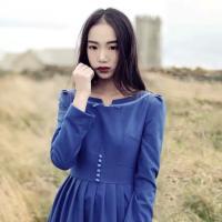 囚禁在闷热里，嗅到了