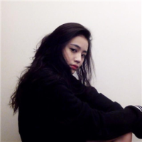 Girl face 蚊子一只那么大，一拍