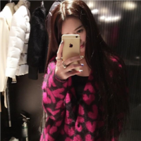 Girl face 蚊子一只那么大，一拍