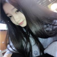 女孩の 人生就是一杯苦茶，越