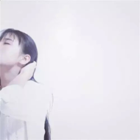 黑夜不会亏待晚睡的人