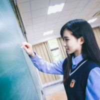听我说 英语不行的男生前途无