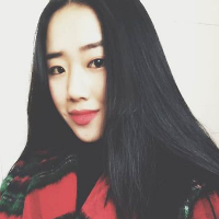 中考倒计时咯最后一次发图。 阳光下像个孩子，风雨