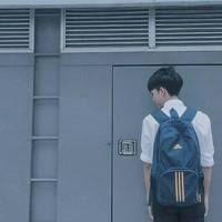 背影 你不理我 我就不理你