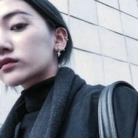Girl face 周一、周二、周三、周