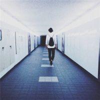 怎样喜欢你你才会感动到落泪然后拥抱我 你输的唯一原因就是与