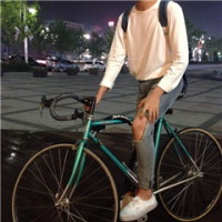 A. 人和人不远不近才好。