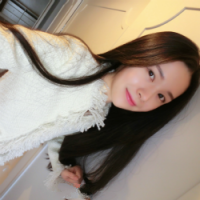 女孩の 成长的前提是以孤独为