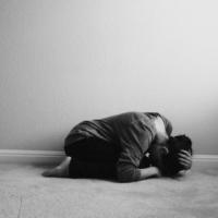 珍惜身边的人，人心要是凉了就再也暖不起来 开学就像坐牢、今天被