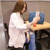 诋毁别人就是在慢性毁