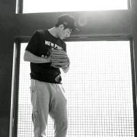 西装领带儒雅男 大道理人人都懂，小情