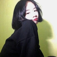 看他离开的身影，我没