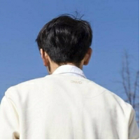 像旧事侯。 现在不努力，以后没出