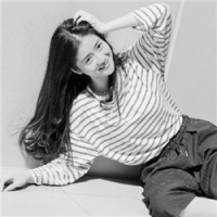 女孩の 所谓的诗和远方，不过