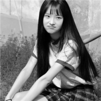 女孩の 所谓的诗和远方，不过