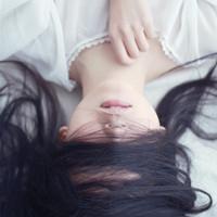 盖世英雄 你拥她入怀的时候我只