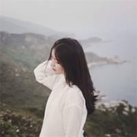 红衣佳人白衣友 我好悲伤，像雨中的肖
