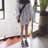 俐妹 每次照镜子时都有种想