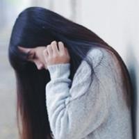 小时候总喜欢热闹，现