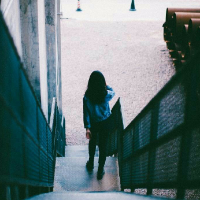 哦 应付一天的生活已经很