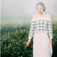 我只不过失去了你一点点却是你我的终点 亲爱的，我会爱你很久