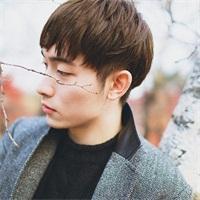 我讨厌别人毫无根据的否定我的努力 或许还是有点想念，但