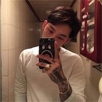 张起灵 与人为善，善于吃亏。