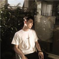 成熟也许就是不再在乎口角上的胜负. 人之相知，贵在知心。