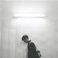 Bad 我会带着笑脸挥手寒喧