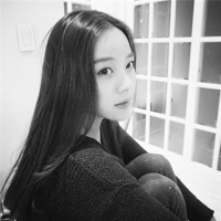 女孩の 早上开心的事就是：裹